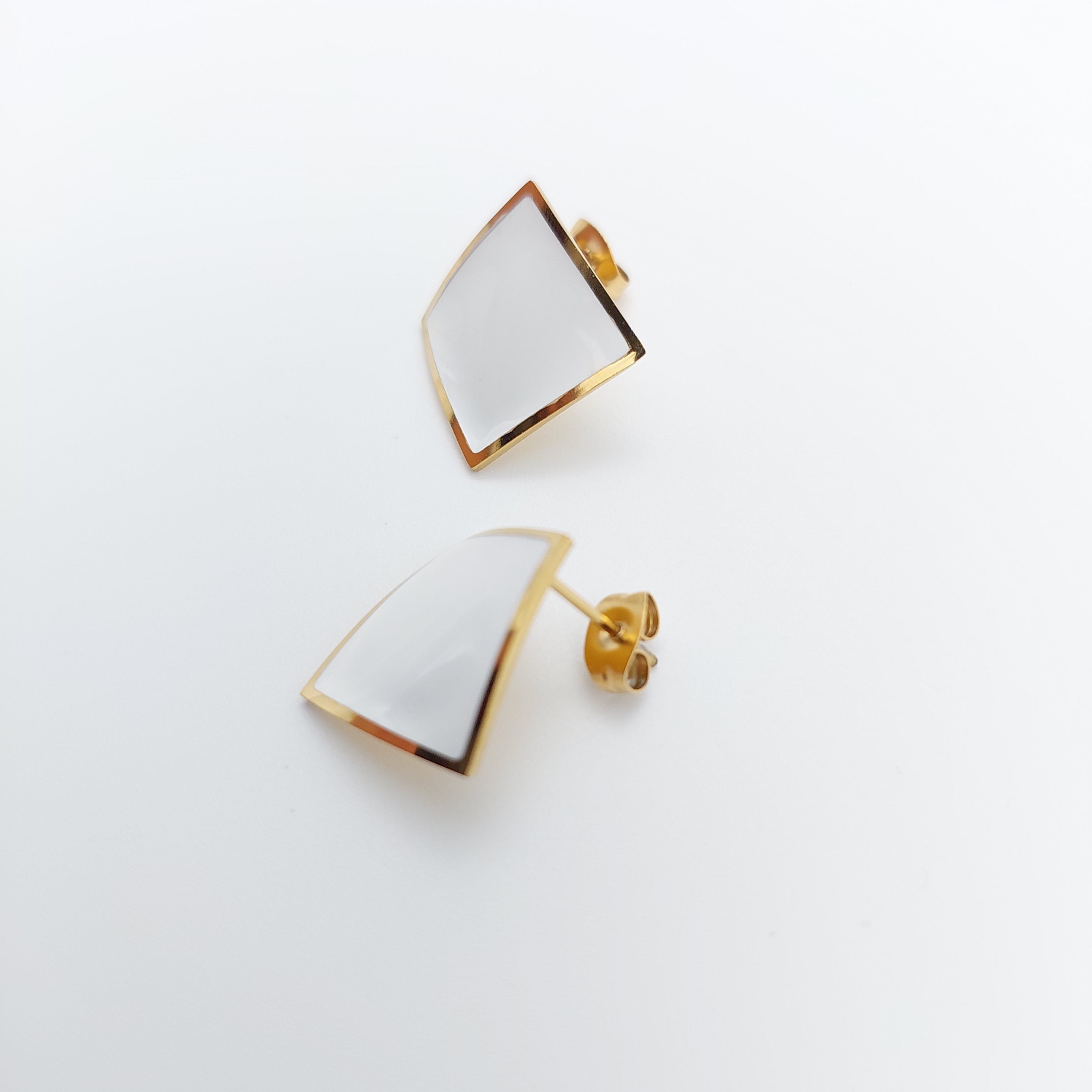 FIORA | Midnight Glamour (White) | Earrings